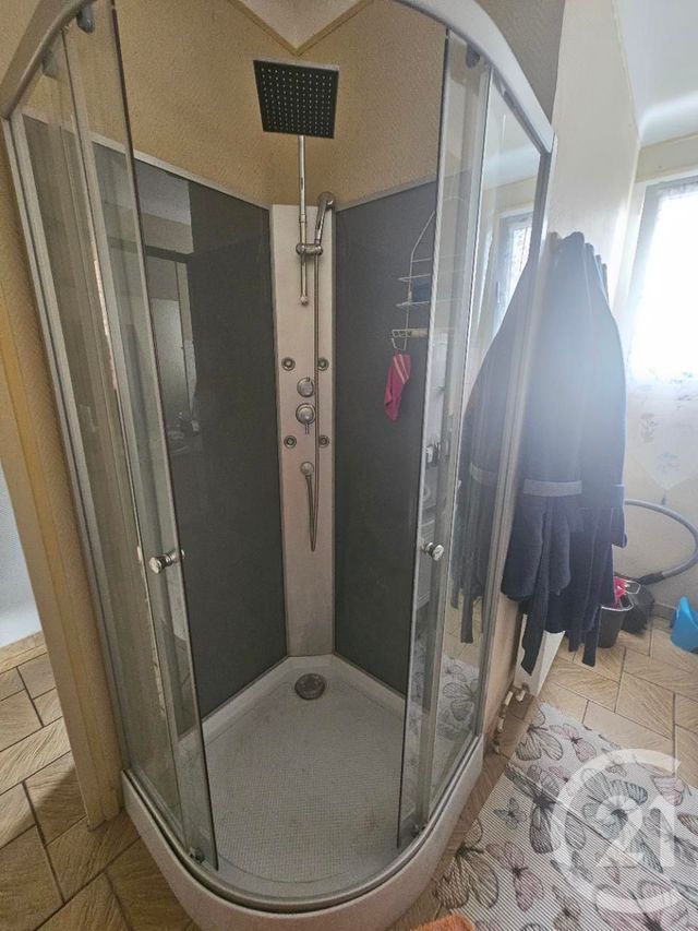 maison à vendre - 5 pièces - 133.0 m2 - CHATELLERAULT - 86 - POITOU-CHARENTES - Century 21 A.B.C.