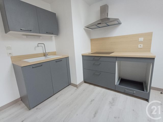 Appartement T2 à louer - 2 pièces - 48.0 m2 - CHATELLERAULT - 86 - POITOU-CHARENTES - Century 21 A.B.C.