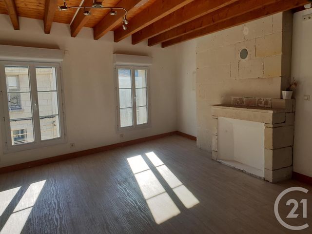Appartement à louer - 2 pièces - 57.0 m2 - CHATELLERAULT - 86 - POITOU-CHARENTES - Century 21 A.B.C.
