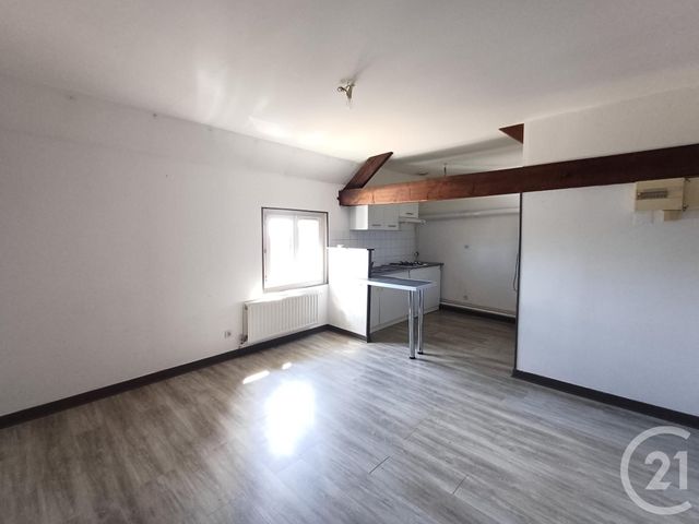 Appartement T3 à louer - 3 pièces - 44.02 m2 - CHATELLERAULT - 86 - POITOU-CHARENTES - Century 21 A.B.C.