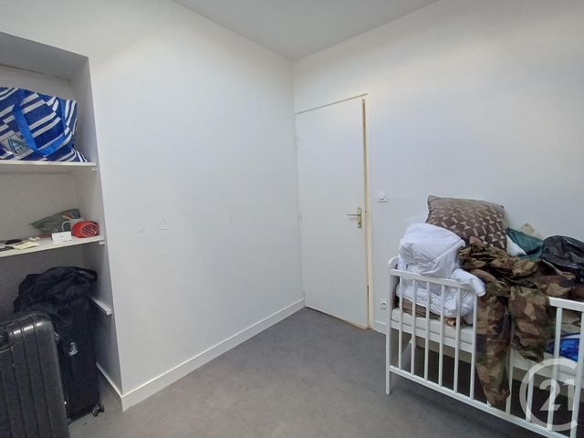 Appartement T2 à louer - 2 pièces - 57.35 m2 - CHATELLERAULT - 86 - POITOU-CHARENTES - Century 21 A.B.C.