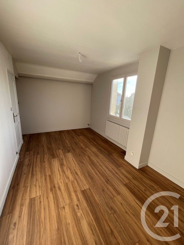 maison à vendre - 5 pièces - 154.6 m2 - NAINTRE - 86 - POITOU-CHARENTES - Century 21 A.B.C.