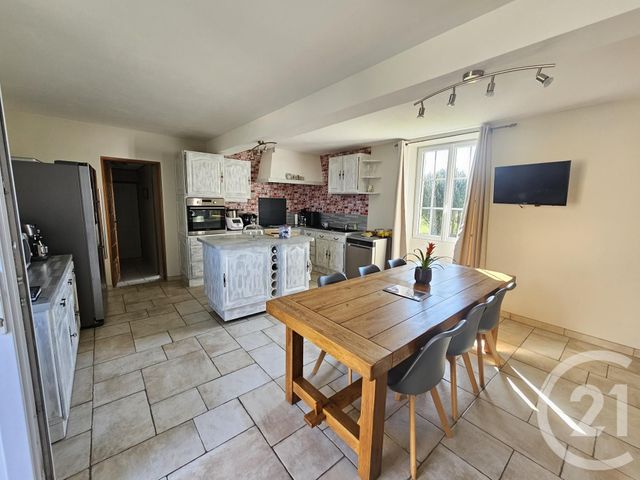 maison à vendre - 6 pièces - 140.0 m2 - ST GERVAIS LES TROIS CLOCHERS - 86 - POITOU-CHARENTES - Century 21 A.B.C.