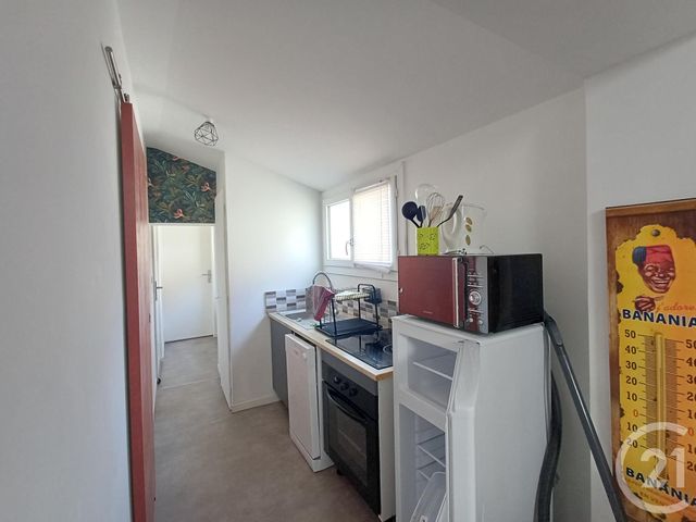 Appartement T2 à louer - 2 pièces - 31.28 m2 - CHATELLERAULT - 86 - POITOU-CHARENTES - Century 21 A.B.C.