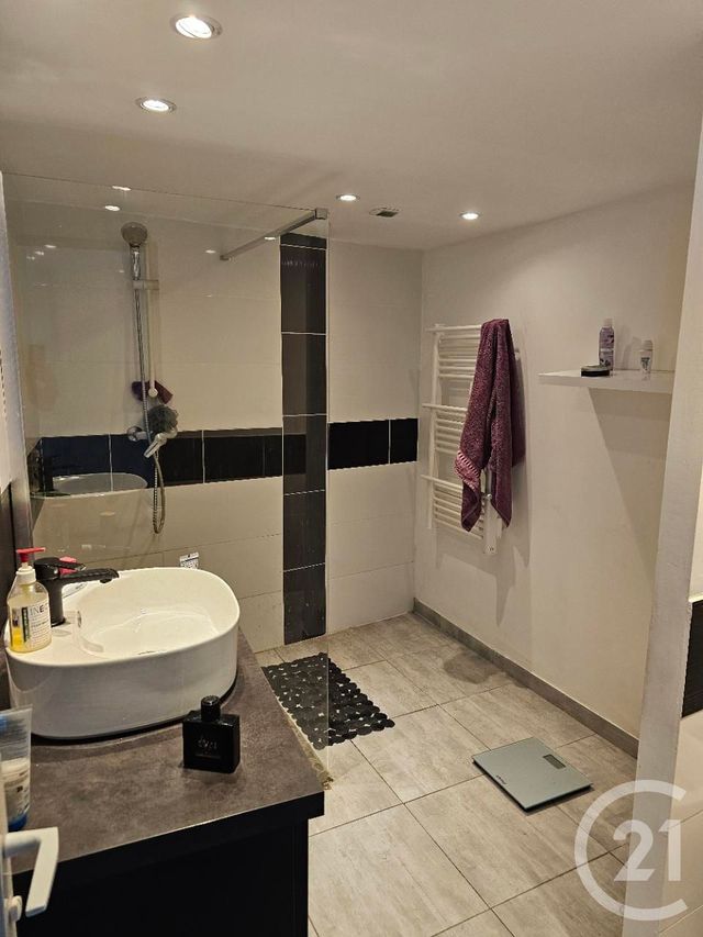 maison à vendre - 3 pièces - 79.0 m2 - CHATELLERAULT - 86 - POITOU-CHARENTES - Century 21 A.B.C.