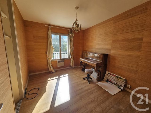 Appartement F3 à vendre - 3 pièces - 86.0 m2 - CHATELLERAULT - 86 - POITOU-CHARENTES - Century 21 A.B.C.