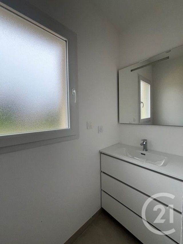 maison à vendre - 5 pièces - 128.25 m2 - CHATELLERAULT - 86 - POITOU-CHARENTES - Century 21 A.B.C.