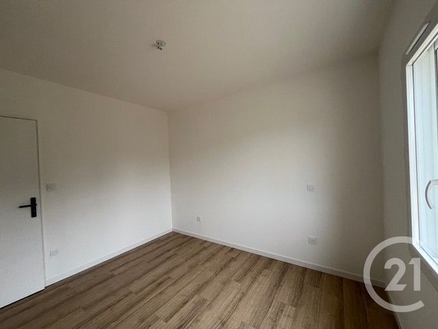 maison à vendre - 5 pièces - 128.25 m2 - CHATELLERAULT - 86 - POITOU-CHARENTES - Century 21 A.B.C.