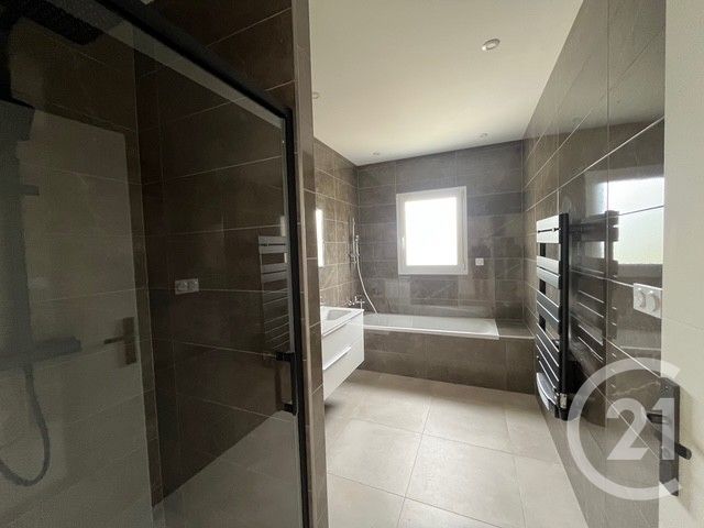 maison à vendre - 5 pièces - 128.25 m2 - CHATELLERAULT - 86 - POITOU-CHARENTES - Century 21 A.B.C.