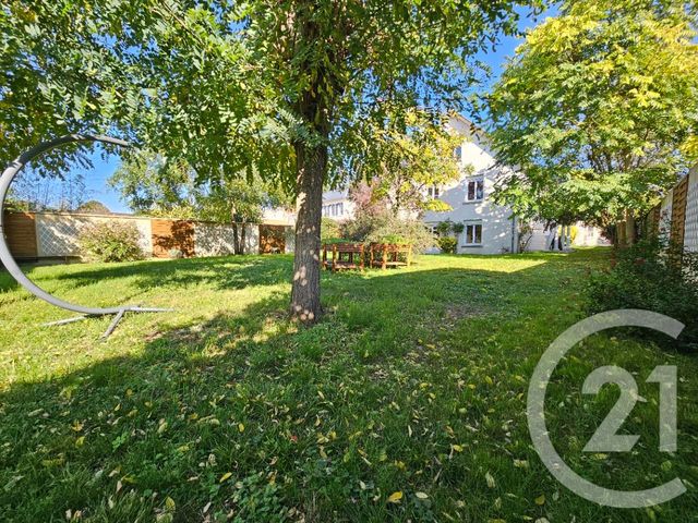 maison à vendre - 7 pièces - 246.58 m2 - CHATELLERAULT - 86 - POITOU-CHARENTES - Century 21 A.B.C.