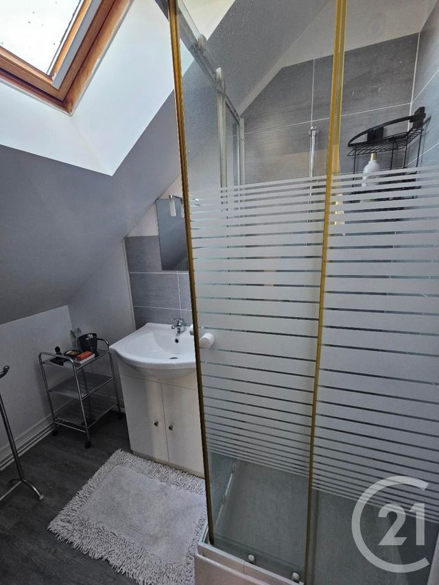 maison à vendre - 7 pièces - 246.58 m2 - CHATELLERAULT - 86 - POITOU-CHARENTES - Century 21 A.B.C.