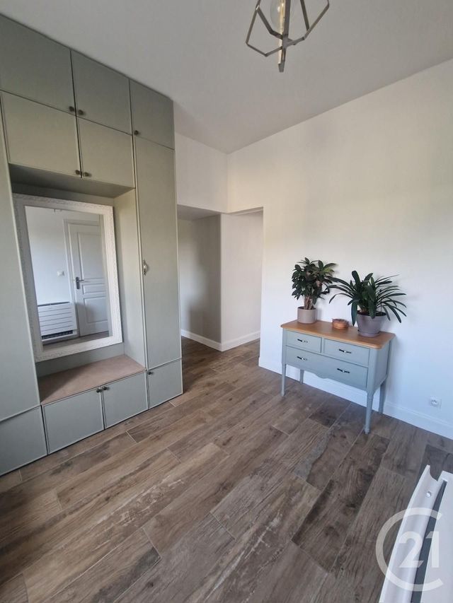 maison à vendre - 5 pièces - 114.0 m2 - CHATELLERAULT - 86 - POITOU-CHARENTES - Century 21 A.B.C.