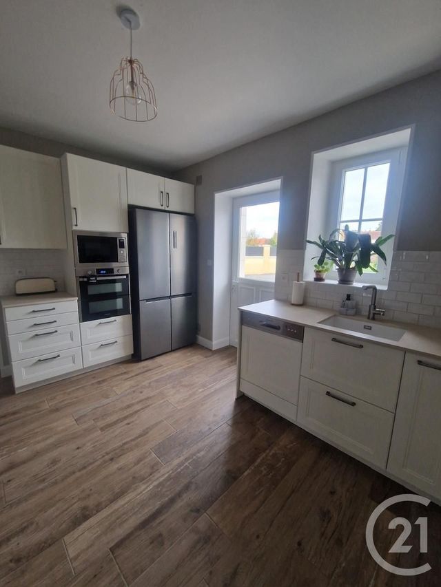 maison à vendre - 5 pièces - 114.0 m2 - CHATELLERAULT - 86 - POITOU-CHARENTES - Century 21 A.B.C.