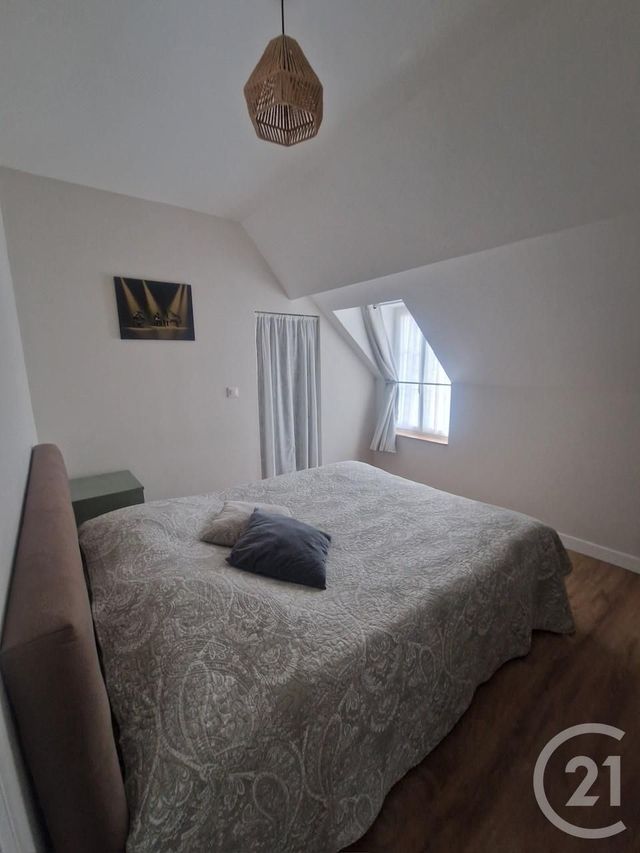 maison à vendre - 5 pièces - 114.0 m2 - CHATELLERAULT - 86 - POITOU-CHARENTES - Century 21 A.B.C.