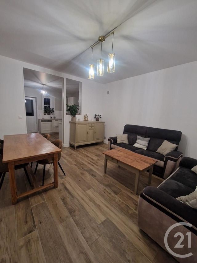 maison à vendre - 5 pièces - 114.0 m2 - CHATELLERAULT - 86 - POITOU-CHARENTES - Century 21 A.B.C.