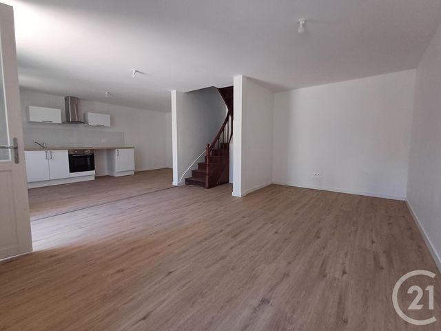 Appartement T3 à louer - 3 pièces - 66.26 m2 - CHATELLERAULT - 86 - POITOU-CHARENTES - Century 21 A.B.C.