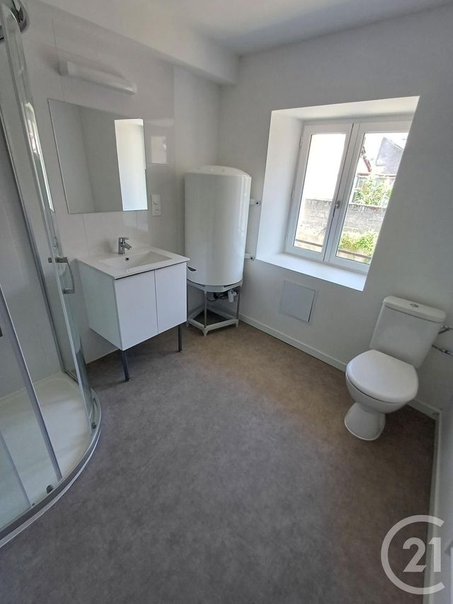 Appartement T3 à louer - 3 pièces - 66.26 m2 - CHATELLERAULT - 86 - POITOU-CHARENTES - Century 21 A.B.C.