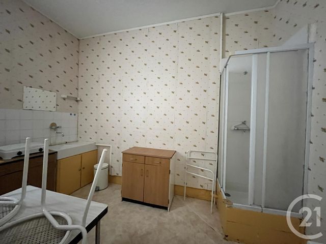 immeuble à vendre - 378.39 m2 - CHATELLERAULT - 86 - POITOU-CHARENTES - Century 21 A.B.C.