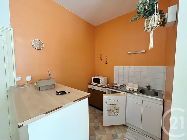 immeuble à vendre - 378.39 m2 - CHATELLERAULT - 86 - POITOU-CHARENTES - Century 21 A.B.C.