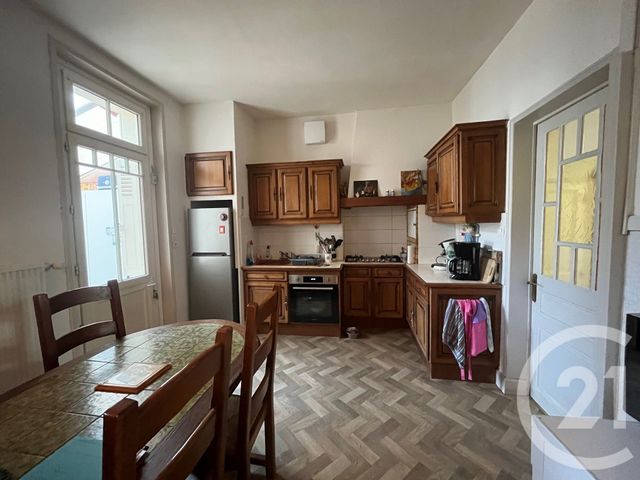 maison à vendre - 5 pièces - 105.59 m2 - CHATELLERAULT - 86 - POITOU-CHARENTES - Century 21 A.B.C.