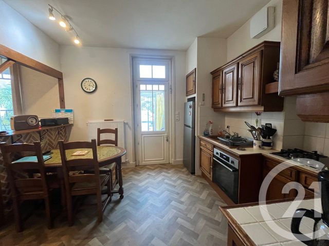 maison à vendre - 5 pièces - 105.59 m2 - CHATELLERAULT - 86 - POITOU-CHARENTES - Century 21 A.B.C.