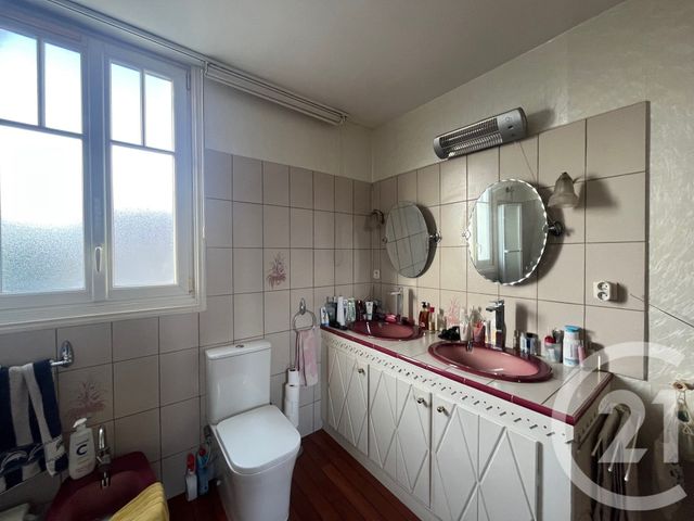 maison à vendre - 5 pièces - 105.59 m2 - CHATELLERAULT - 86 - POITOU-CHARENTES - Century 21 A.B.C.