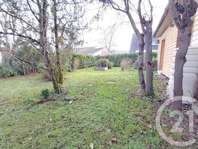 maison à louer - 4 pièces - 109.66 m2 - CHATELLERAULT - 86 - POITOU-CHARENTES - Century 21 A.B.C.