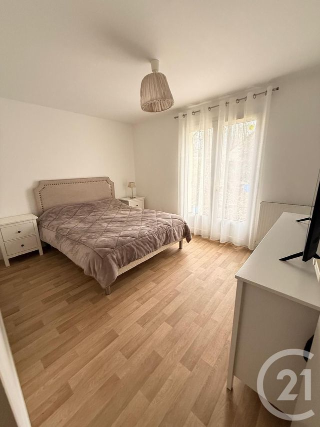 maison à vendre - 5 pièces - 100.5 m2 - CHATELLERAULT - 86 - POITOU-CHARENTES - Century 21 A.B.C.