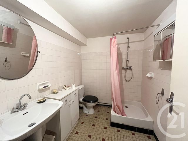 maison à vendre - 5 pièces - 125.6 m2 - CHATELLERAULT - 86 - POITOU-CHARENTES - Century 21 A.B.C.