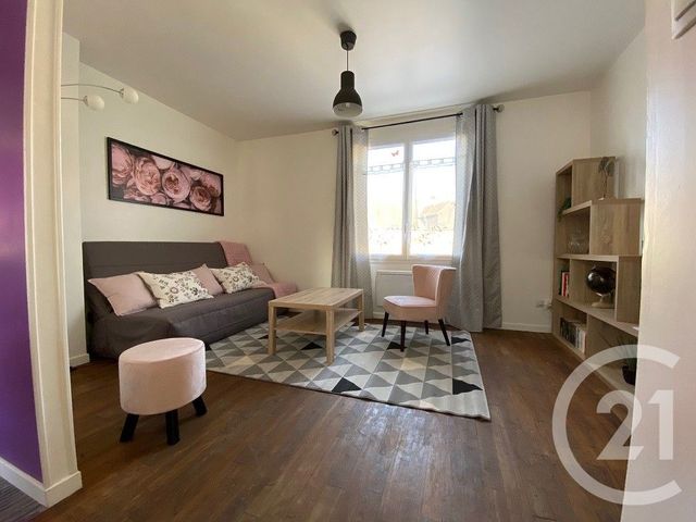 maison à vendre - 4 pièces - 123.0 m2 - LA ROCHE POSAY - 86 - POITOU-CHARENTES - Century 21 A.B.C.