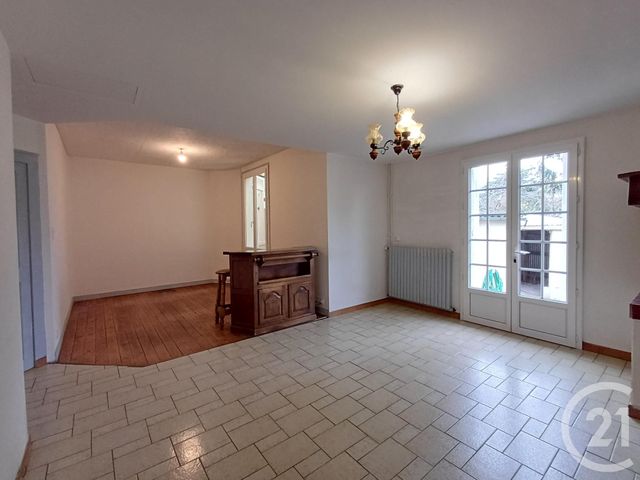 maison à louer - 3 pièces - 69.84 m2 - CHATELLERAULT - 86 - POITOU-CHARENTES - Century 21 A.B.C.