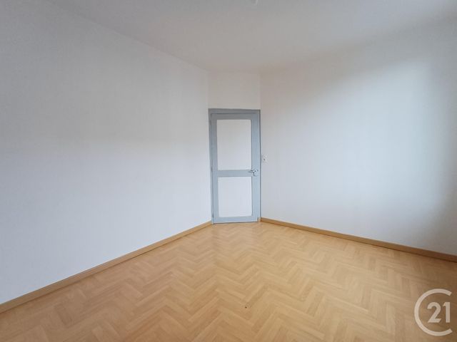 maison à louer - 3 pièces - 69.84 m2 - CHATELLERAULT - 86 - POITOU-CHARENTES - Century 21 A.B.C.