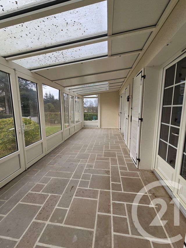 maison à vendre - 9 pièces - 220.84 m2 - CHATELLERAULT - 86 - POITOU-CHARENTES - Century 21 A.B.C.