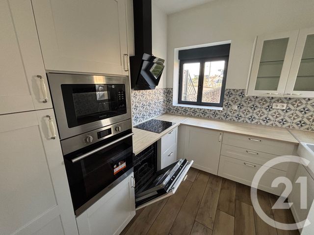 maison à vendre - 5 pièces - 98.92 m2 - CHATELLERAULT - 86 - POITOU-CHARENTES - Century 21 A.B.C.