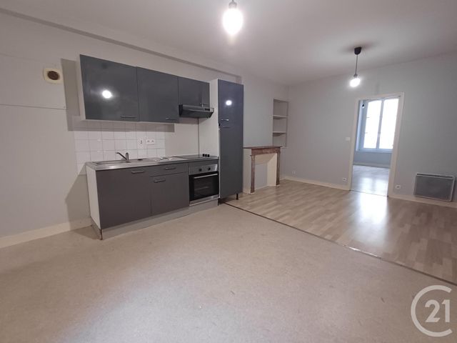 Appartement T3 à louer - 3 pièces - 64.4 m2 - CHATELLERAULT - 86 - POITOU-CHARENTES - Century 21 A.B.C.