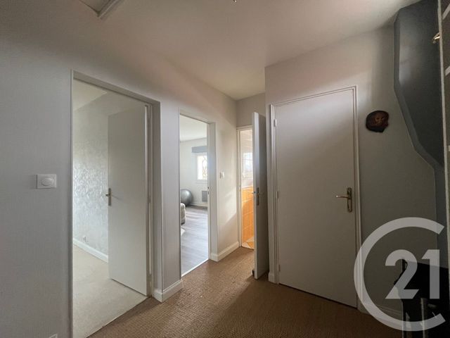 maison à vendre - 8 pièces - 250.0 m2 - SENILLE ST SAUVEUR - 86 - POITOU-CHARENTES - Century 21 A.B.C.