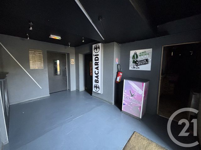 immeuble à vendre - 385.0 m2 - NALLIERS - 86 - POITOU-CHARENTES - Century 21 A.B.C.