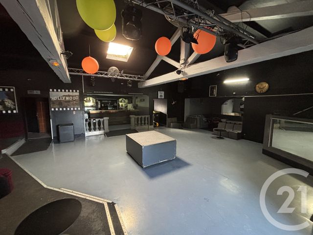 immeuble à vendre - 385.0 m2 - NALLIERS - 86 - POITOU-CHARENTES - Century 21 A.B.C.