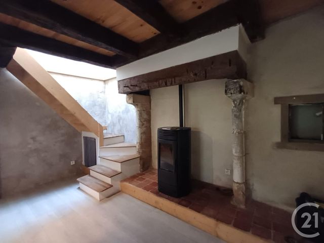 maison à louer - 3 pièces - 83.0 m2 - ST JULIEN L ARS - 86 - POITOU-CHARENTES - Century 21 A.B.C.