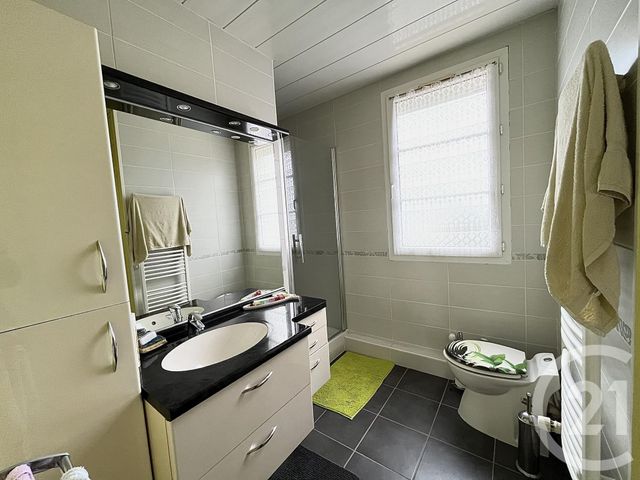 maison à vendre - 4 pièces - 77.69 m2 - CHATELLERAULT - 86 - POITOU-CHARENTES - Century 21 A.B.C.