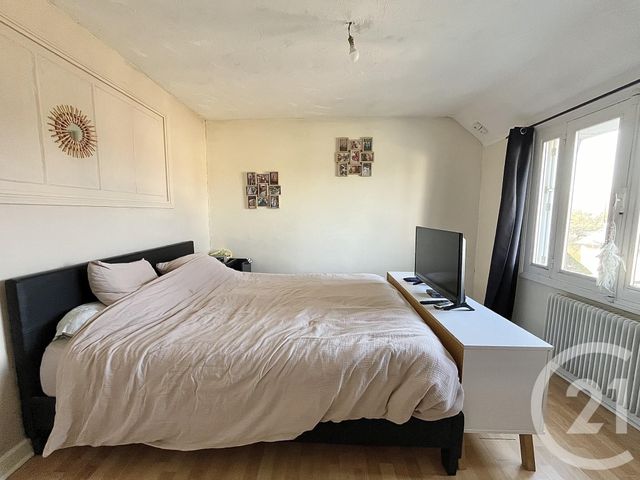 maison à vendre - 6 pièces - 183.89 m2 - CHATELLERAULT - 86 - POITOU-CHARENTES - Century 21 A.B.C.