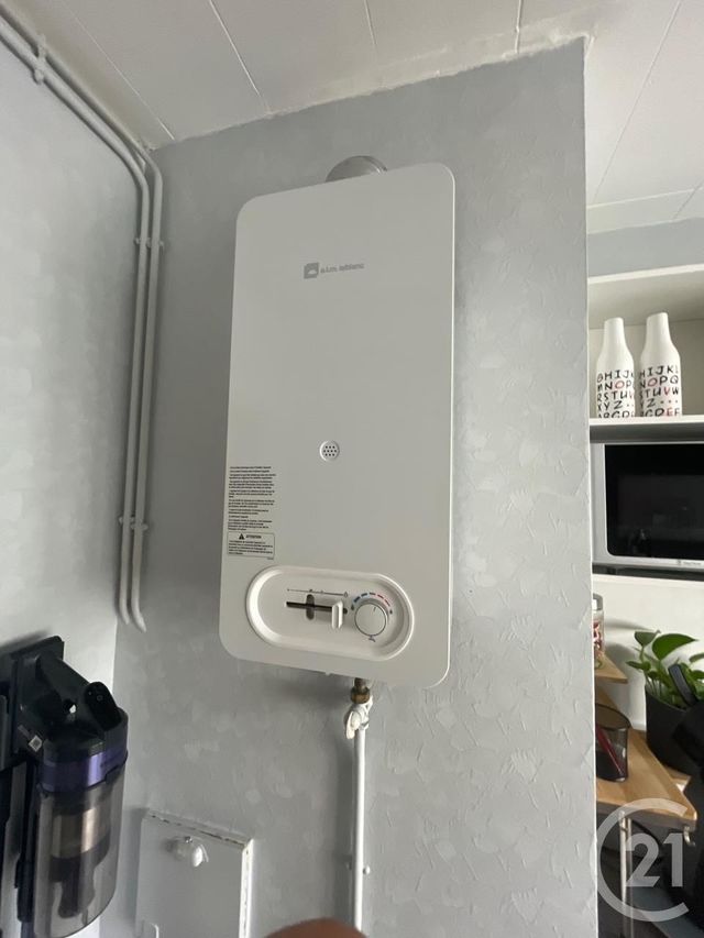 Appartement F3 à vendre - 3 pièces - 70.51 m2 - CHATELLERAULT - 86 - POITOU-CHARENTES - Century 21 A.B.C.