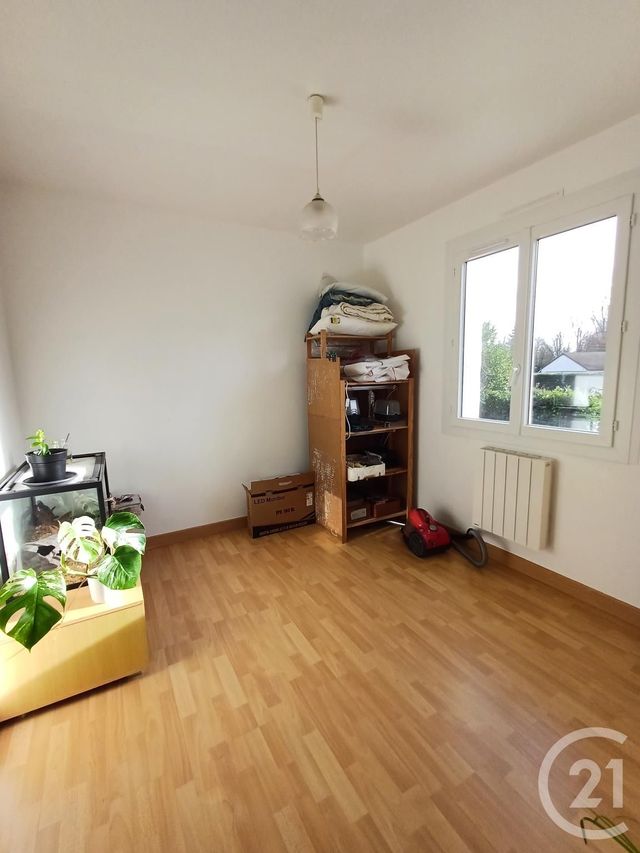 maison à louer - 4 pièces - 73.5 m2 - CHATELLERAULT - 86 - POITOU-CHARENTES - Century 21 A.B.C.