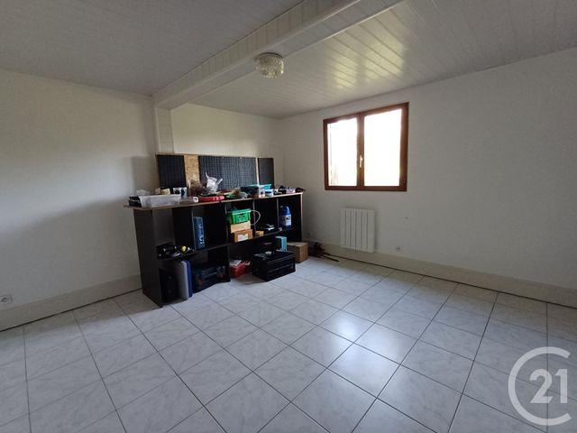 maison à louer - 4 pièces - 73.5 m2 - CHATELLERAULT - 86 - POITOU-CHARENTES - Century 21 A.B.C.