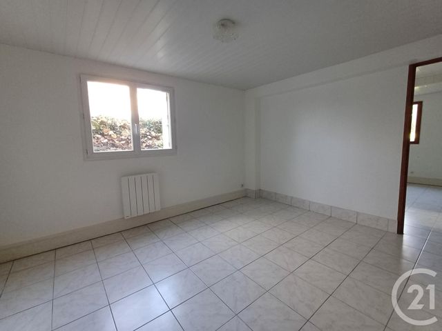 maison à louer - 4 pièces - 73.5 m2 - CHATELLERAULT - 86 - POITOU-CHARENTES - Century 21 A.B.C.