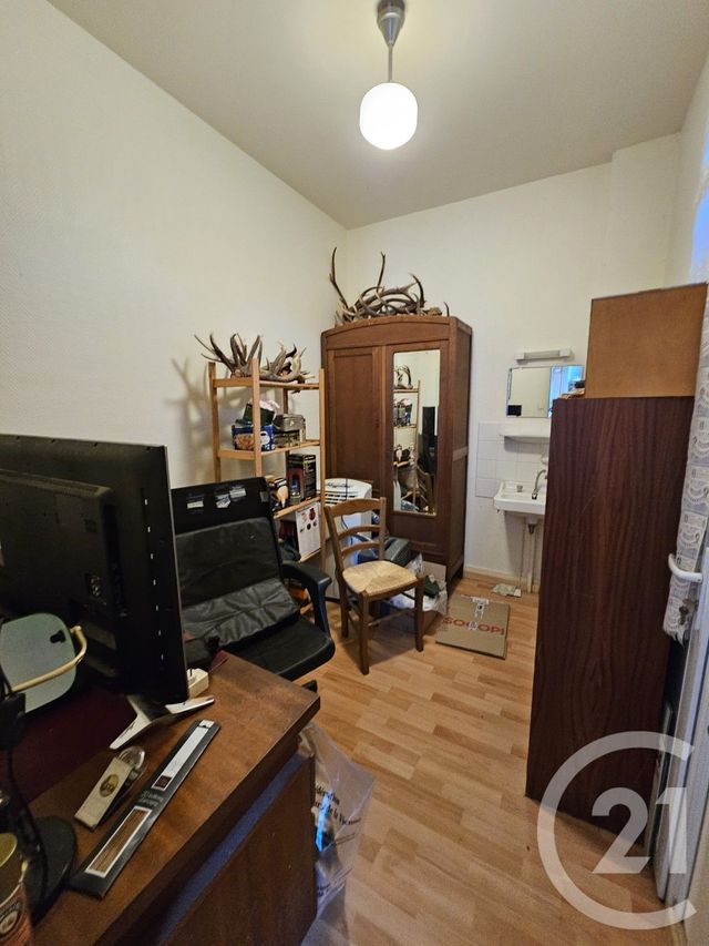 maison à vendre - 13 pièces - 293.0 m2 - LEUGNY - 86 - POITOU-CHARENTES - Century 21 A.B.C.