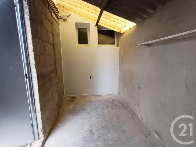 Appartement Studio à louer - 1 pièce - 28.7 m2 - CHATELLERAULT - 86 - POITOU-CHARENTES - Century 21 A.B.C.