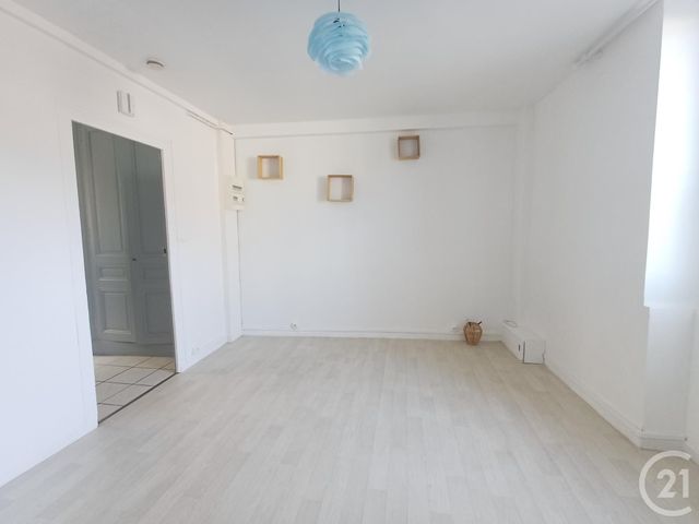 Appartement Studio à louer CHATELLERAULT