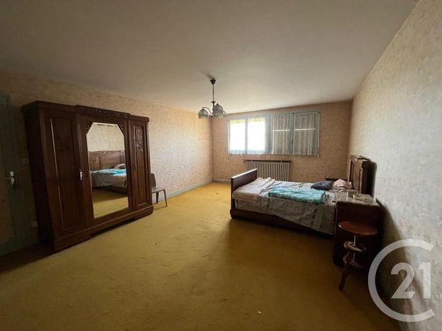 maison à vendre - 6 pièces - 257.24 m2 - CHATELLERAULT - 86 - POITOU-CHARENTES - Century 21 A.B.C.