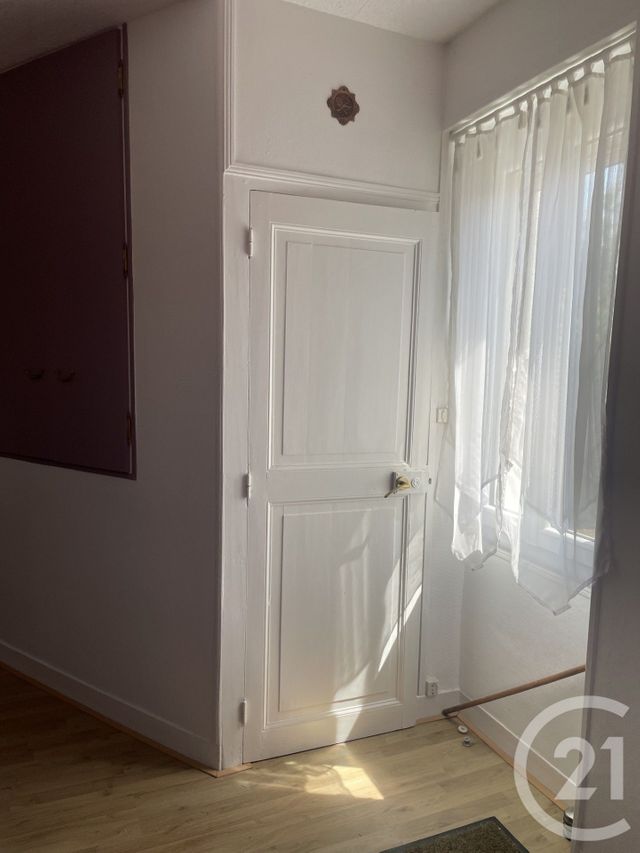 maison à vendre - 3 pièces - 92.93 m2 - CHATELLERAULT - 86 - POITOU-CHARENTES - Century 21 A.B.C.